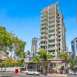 Quattro On Astor Apartments Brisbane By Restt